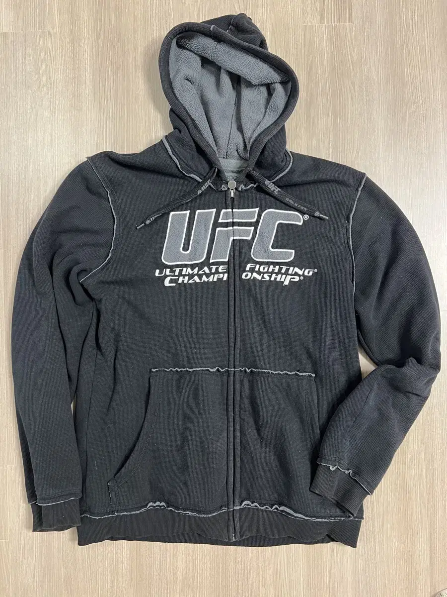 UFC 후드집업